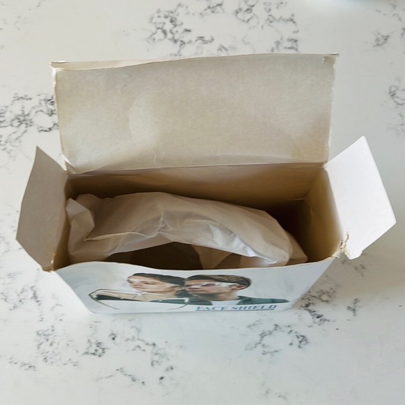 Face Shield - Picture 4 of 13